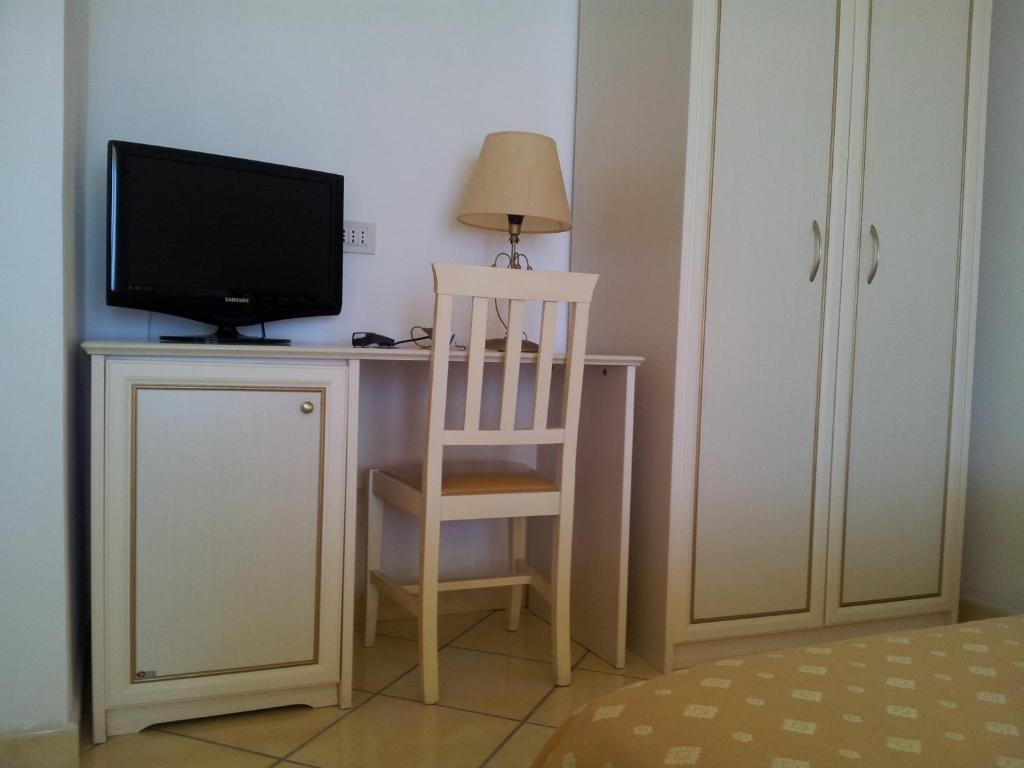 Residence Hotel Eden Palinuro Ngoại thất bức ảnh